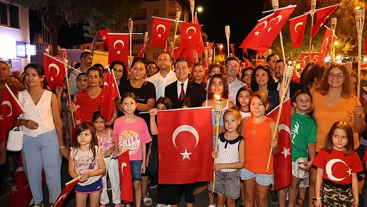 Başkan Aras: 'Cumhuriyet Hem Demokrasinin Hem de Bağımsızlığın Teminatıdır'