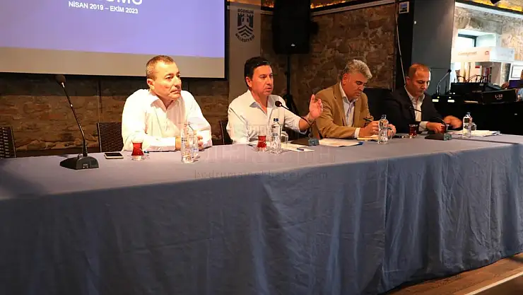 Başkan Aras, Muhtarlarla Bir Araya Geldi