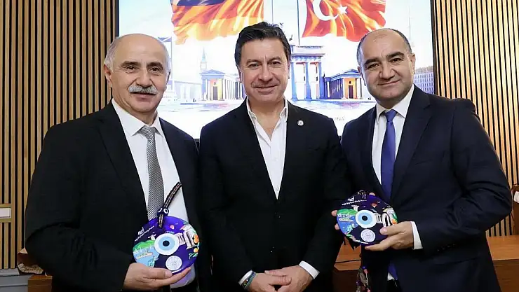 Başkan Aras Yurt Dışından Hibelerle Döndü