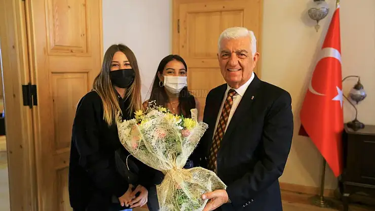Başkan Gürün açıkladı 'Yangın Mağduru Öğrencilere Eğitim Desteği'