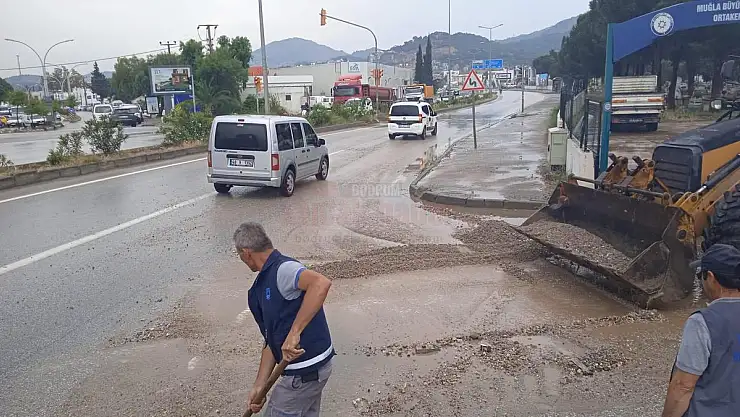 Belediye Ekipleri Sahada Teyakkuza Geçti