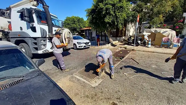Belediye Kanal Açma ve Temizlik Çalışması