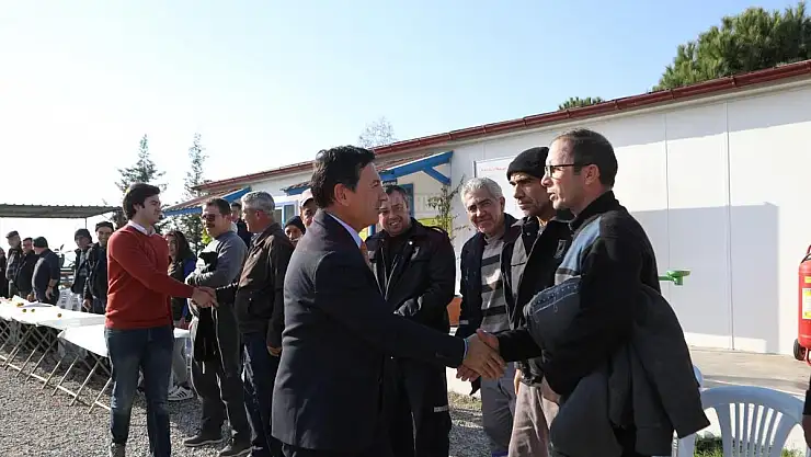 Belediye Personeli Yeni Yıl Kutlamasında