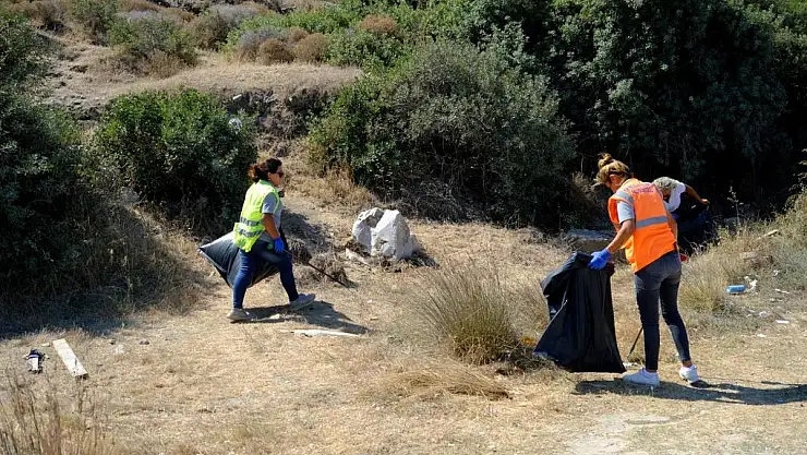 Belediye, Temizlik Seferberliğini Sürdürüyor