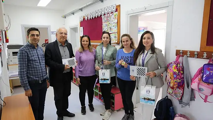 Belediyeden Anaokulu Öğrencilerine Hediye