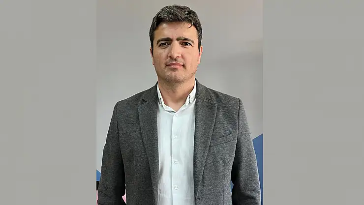 Bilime Değil Makama Ödül: Öğretmenler Göz Ardı Edildi