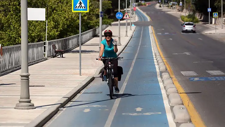 Bisiklet Yol Ağları Genişliyor