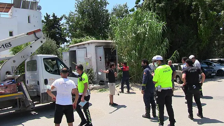 Bitez Şah Caddesi Üzerinde Yer Alan Trafo 1 Ayda 3 Kere Yandı