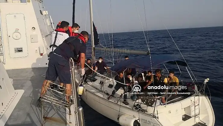 Bodrum açıklarında 33 düzensiz göçmen kurtarıldı