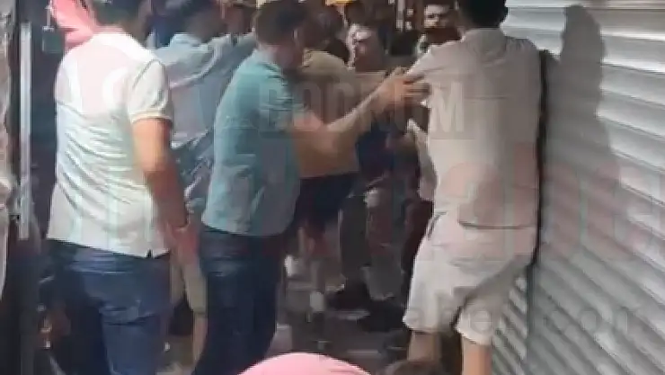 Bodrum Barlar Sokağında Çıkan Kavgada 1 Genç Kız Yaralandı