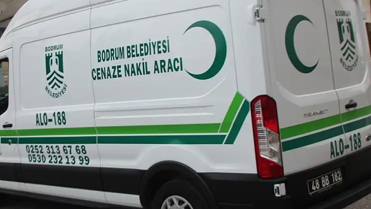 Bodrum'da denize giren 71 yaşındaki kadın hayatını kaybetti
