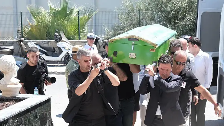 Bodrum Kent Konseyi Başkanı Arif Yılmaz Gözyaşlarıyla Son Yolculuğuna Uğurland