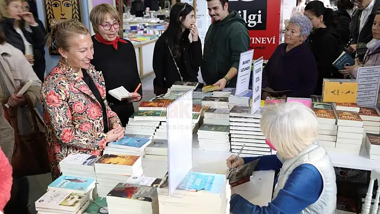 Bodrum Kitap Günleri Devam Ediyor
