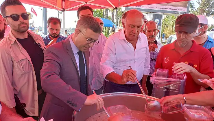 Bodrum Kızılay Şubesi Aşure Etkinliği Düzenledi