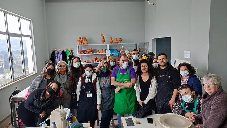 Bodrum Sağlık Vakfı Öğrencilerine, Sigrafitto Çalıştayı Düzenlendi