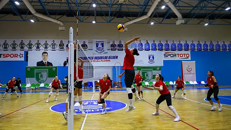 Bodrum'un İncileri dev rakip Eczacıbaşı'nı ağırlıyor