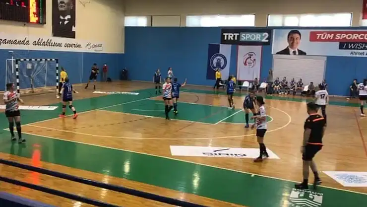 Bodrum Yalıkavakspor Kızları Üzgün