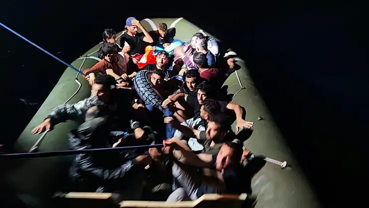 Bodrum'da 21 Düzensiz Göçmen Kurtarıldı
