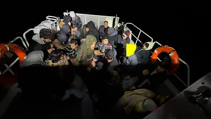 Bodrum'da 34 Düzensiz Göçmen Yakalandı, 30'u Kurtarıldı