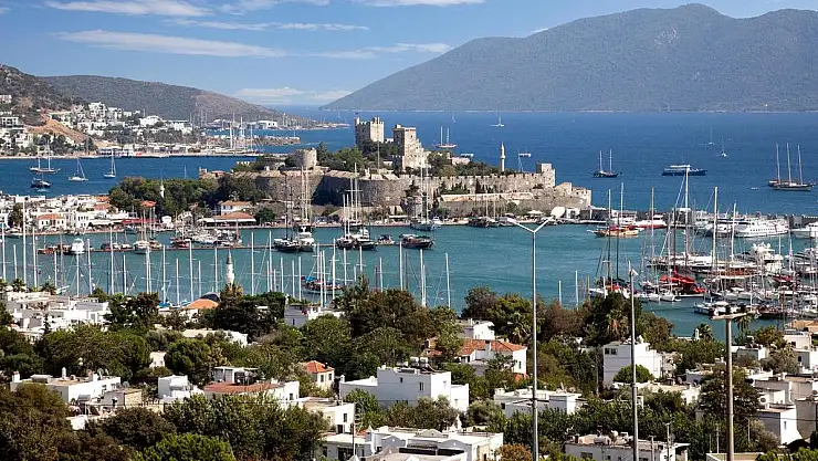 Bodrum'da Bayram Tatili Yoğunluğu Başladı
