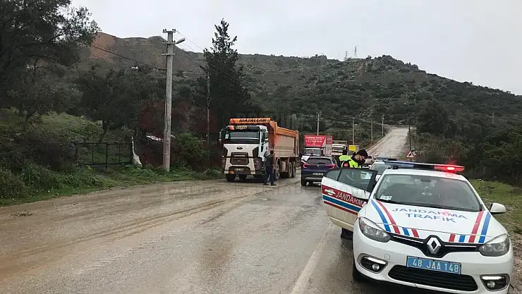 Bodrum'da Hafriyat Kamyonlarına Denetim Yapıldı