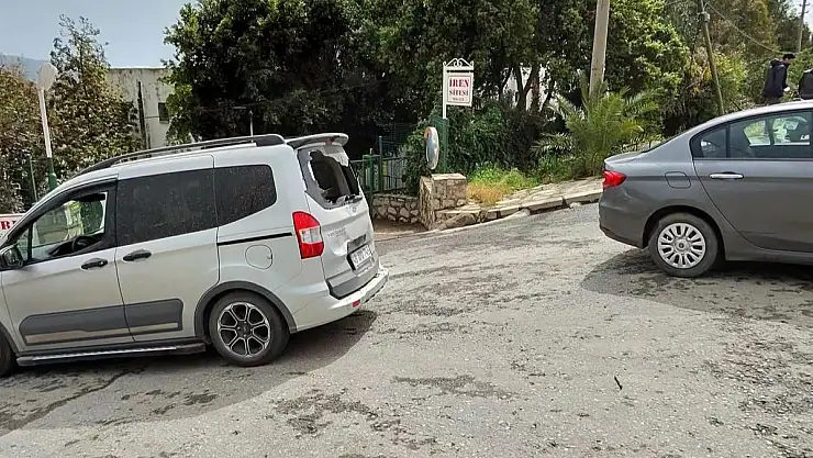 Bodrum'da Motosiklet Hafif Ticari Araca Çarptı: 1 Yaralı