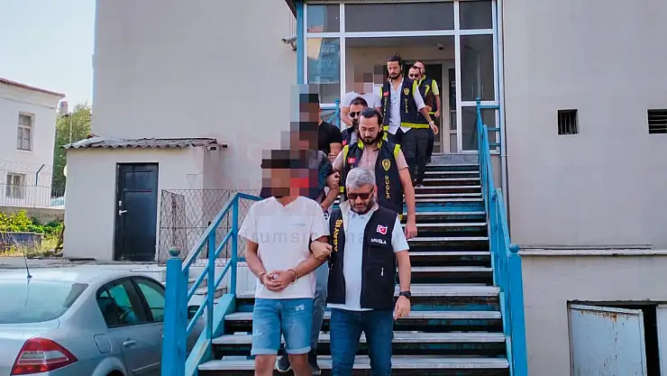 Bodrum'da Nitelikli Gasp Suçundan Yakalanan 6 Kişiden 5'i Tutuklandı