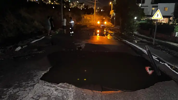 Bodrum'da Su Hattı Bomba Gibi Patladı