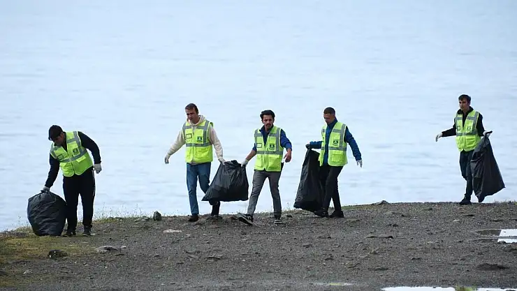 Bodrum'da Yeni Temizlik Personeli Göreve Başladı