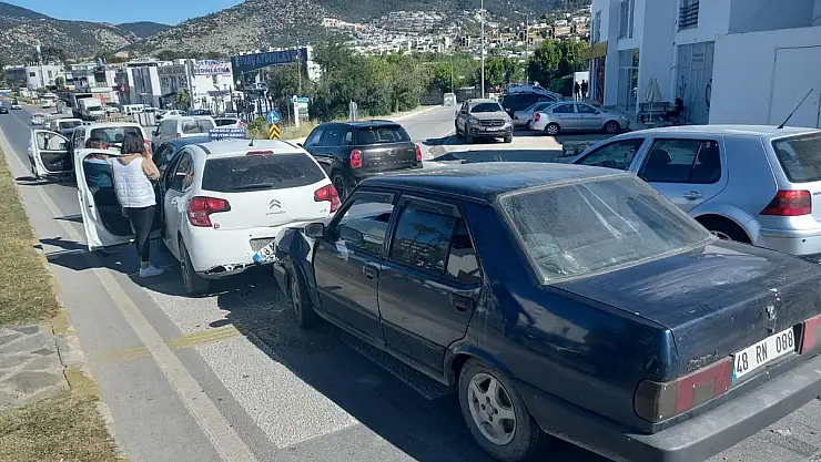 Bodrum'da Zincirleme Trafik Kazası