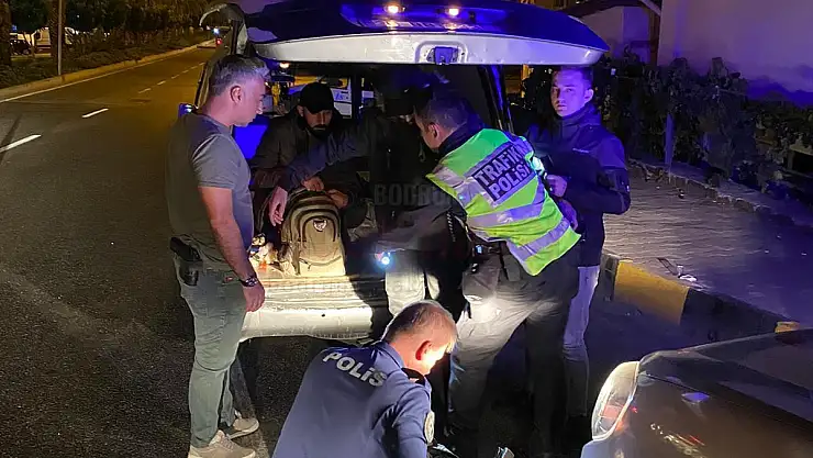 Brandanın Altına Saklanmış 4 Düzensiz Göçmen Yakalandı