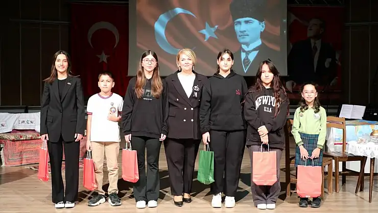 Büyük Önder Özlem ve Minnetle Anıldı