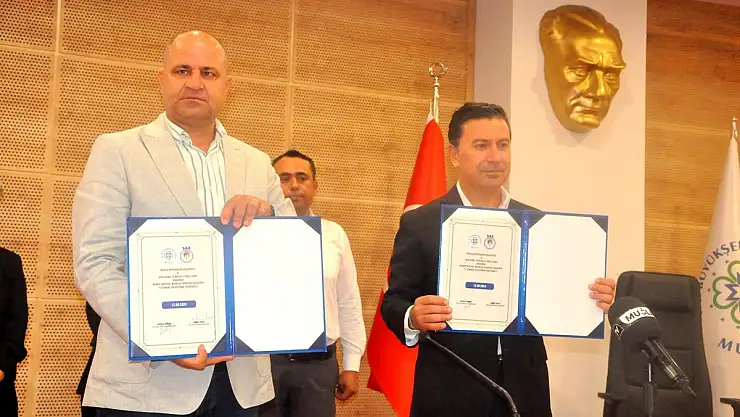 Büyükşehir Belediyesinde 4 Bin 670 Personeli Kapsayan Ek Protokol İmzalandı