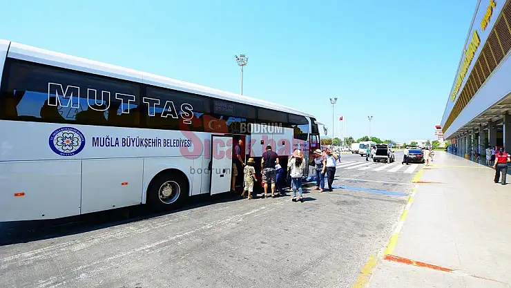 Büyükşehir, Havaalanlarına 3 Milyon 628 Bin Yolcu Taşıdı