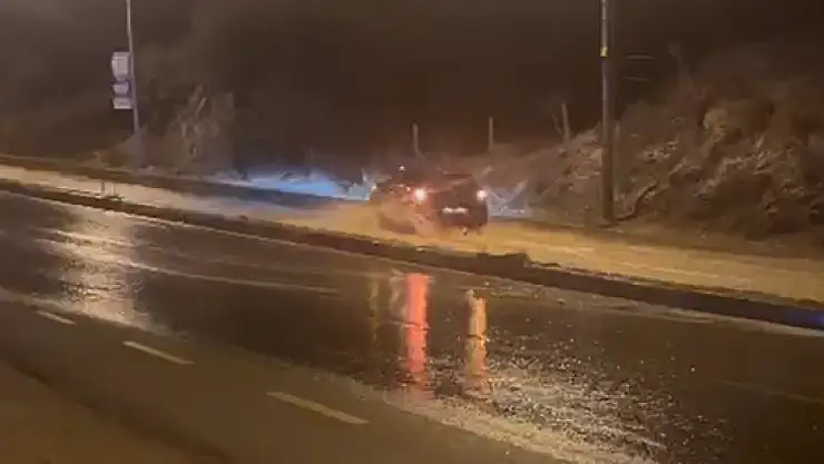 Büyükşehir'in altyapı masalı Yalıkavak'ta patladı