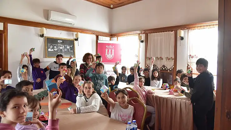 Çocuklar origami ile matematiği keşfetti
