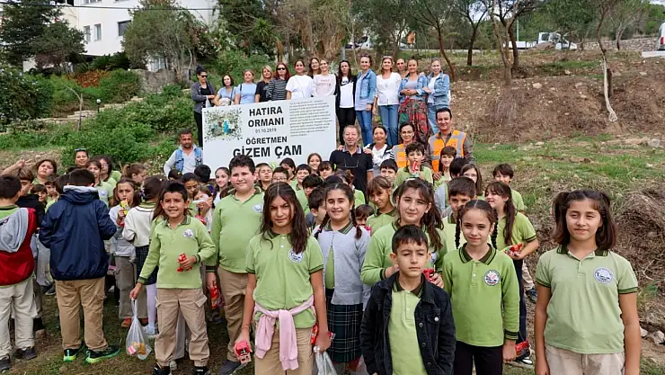 Çocuklardan anlamlı fidan dikimi