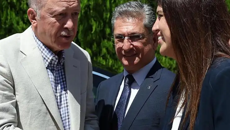 Cumhurbaşkanı Erdoğan Marmaris'te cuma namazını kıldı