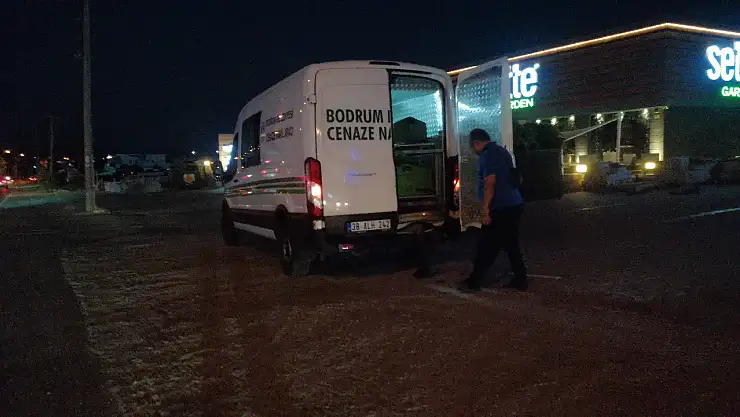 Denizde boğulma tehlikesi geçiren kadın hayatını kaybetti !