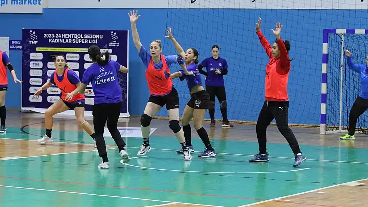 Denizin Kızları Avrupa'nın 8 Takımı Arasında Olmak için Oynayacak