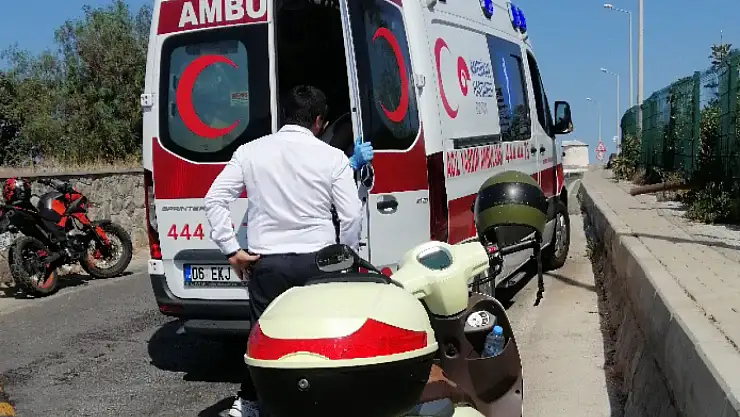 Direksiyon hakimiyetini kaybeden sürücü yaralandı !