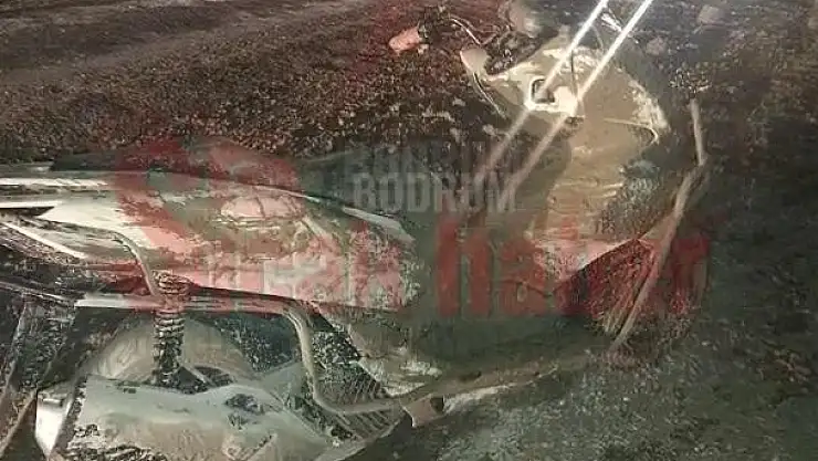 Dökülen Beton Artığının Sebep Olduğu Kazada 2 Kişi Yaralandı