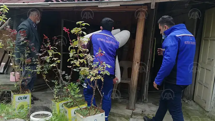 'Dükkan Senin' mağazası ihtiyaç sahiplerine hizmet vermeye devam ediyor