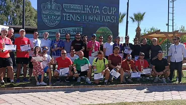 Düzenlenen 'Likya Cup Veteran Erkekler Tenis Turnuvası' sona erdi
