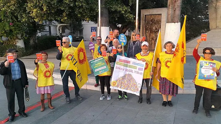 Eğitim Sen Bodrum Temsilciliğince ÖMK'ye Hayır Açıklamasında Bulunuldu