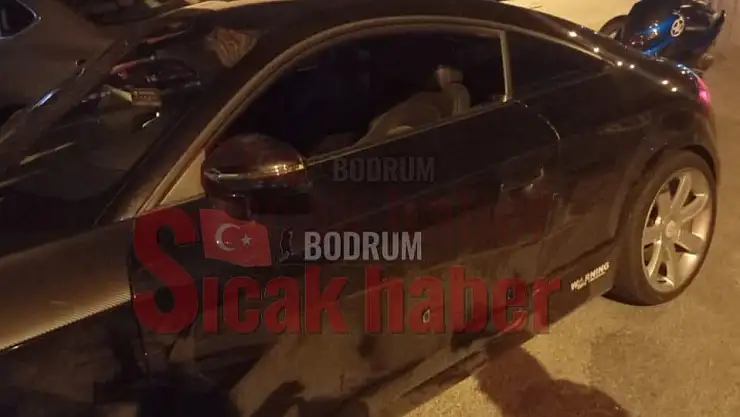 Ehliyeti Olmayan Sürücüsü Kaza Yaptı Yanındaki Arkadaşları Basına Saldırdı