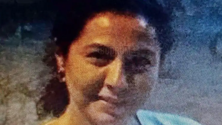 Eski Eşi ve Erkek Arkadaşı Arasındaki Kavgayı Ayırırken Ağır Yaralandı