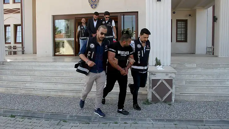 Esnafa Senet İmzalattıkları İddia Edilen 3 Kişi Tutuklandı