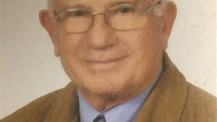 evinin bahçesinde limon toplarken yüksekten düşen kişi öldü