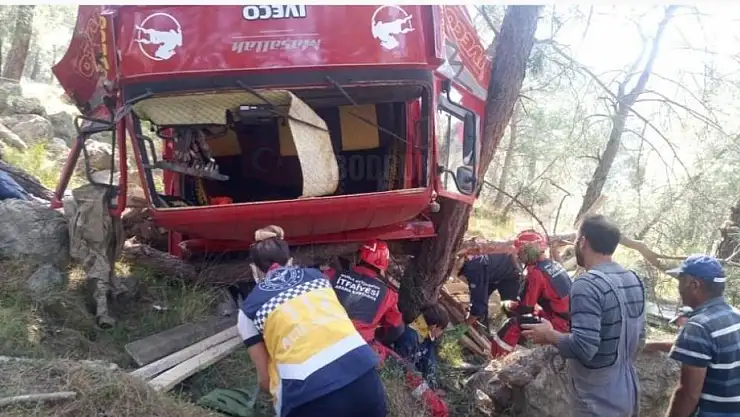 Fethiye'de Trafik Kazası: 1 Ölü, 3 Yaralı